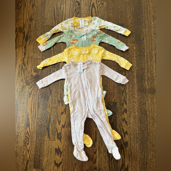 Gerber Footie Pajamas Bundle - Picture 1 of 2